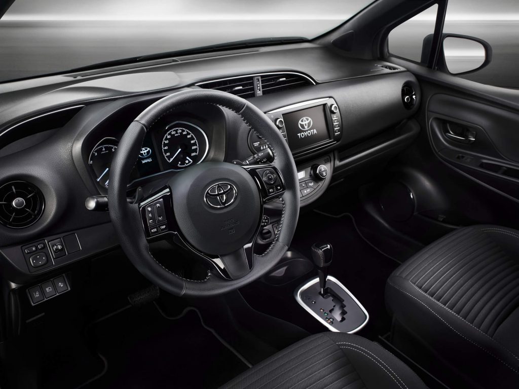 Você conhece o Toyota Yaris? Venha descobrir tudo sobre o mais novo modelo da Toyota! %count(alt) Blog MixAuto