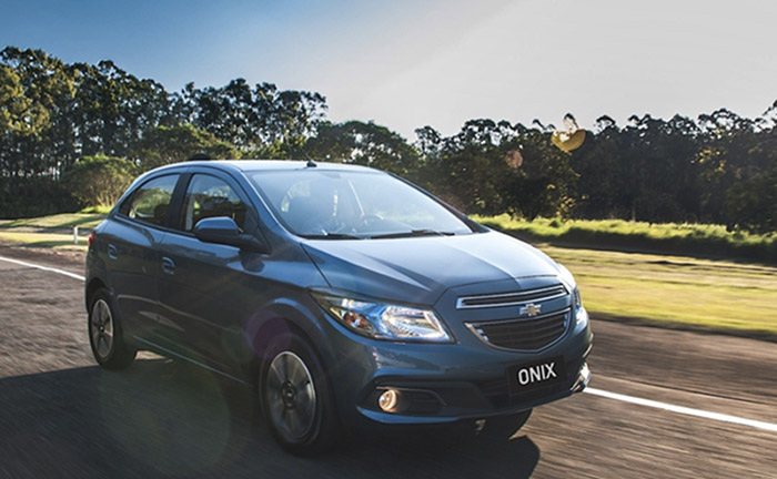 Conheça os dados técnicos do Chevrolet Onix Joy 1.0 2019. Consumo,  potência, desempenho e mais